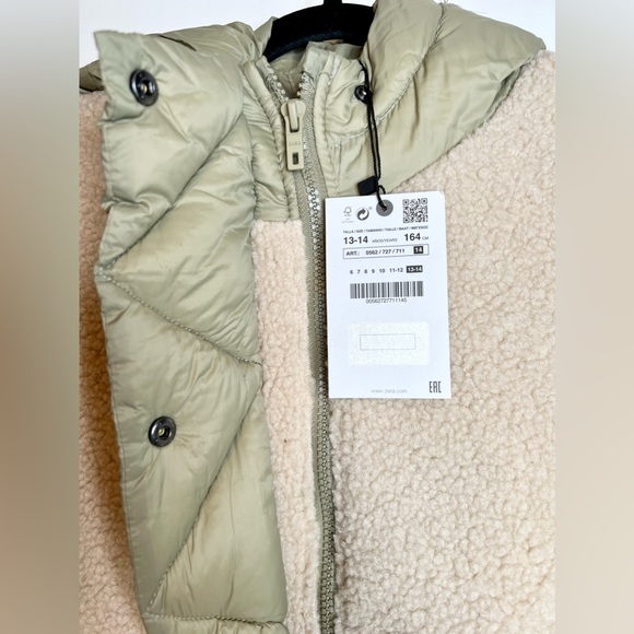 Zara Kids Contrasting Faux Shearling Coat - Picture 6 of 10